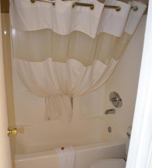 Номер Deluxe Кровать Кинг, Hill Country Inn And Suite