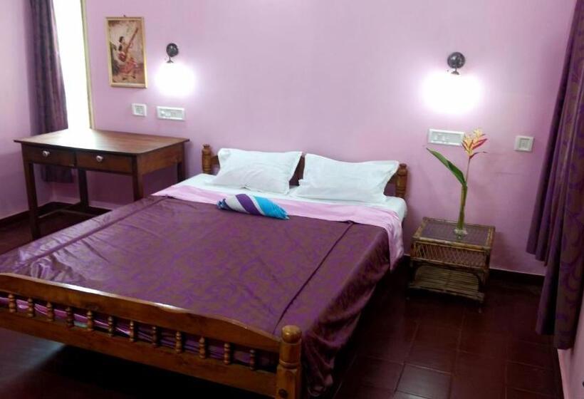 اتاق خانوادگی با چشم‌انداز دریا, Kadalamma Beach Homestay