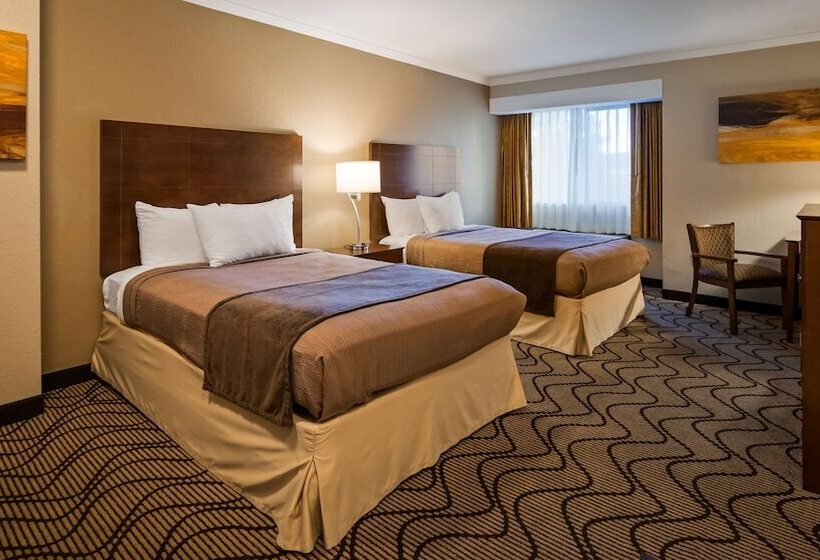 스탠다드 룸 더블 침대 2개, Best Western John Muir Inn