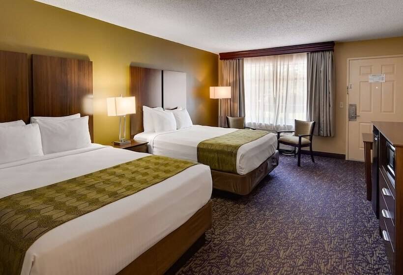 ２ダブルベッドのスタンダードルーム, Best Western Plaza Inn