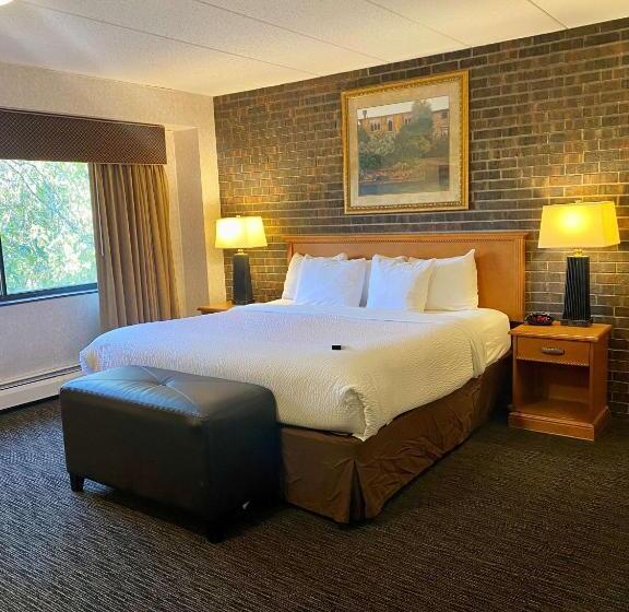 장애인을 위한 스위트, Best Western Plus Kelly Inn