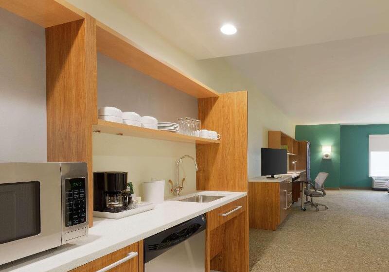스위트 킹사이즈 침대, Best Western Plus Kelly Inn