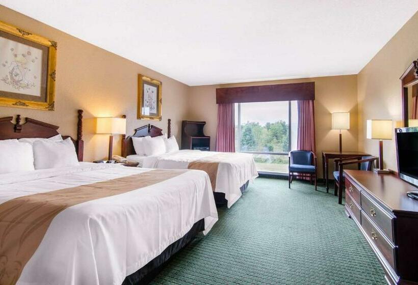 Quarto Estandar, Quality Inn & Suites