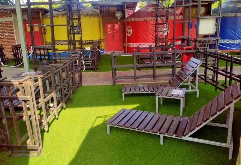 스탠다드 룸 공동 욕실, Rick Resort Teluk Intan