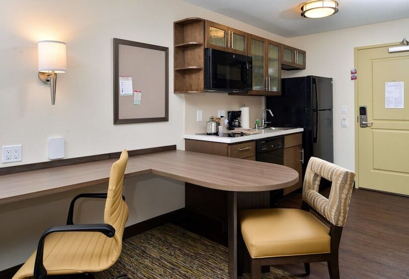 标准工作室, Candlewood Suites   Lodi, An Ihg