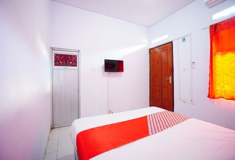 스탠다드 룸, Reddoorz At Lapangan Bandara Sam Ratulangi Manado