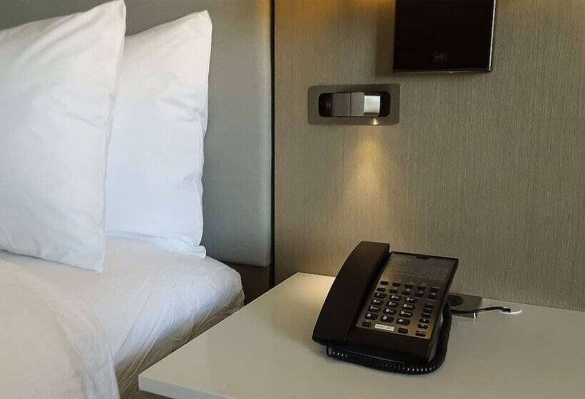 스위트, Courtyard By Marriott Los Angeles Monterey Park