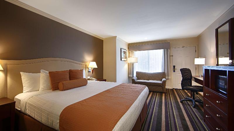 Номер Стандарт Кровать Кинг Адаптированный для Инвалидов, Best Western Plus Riviera