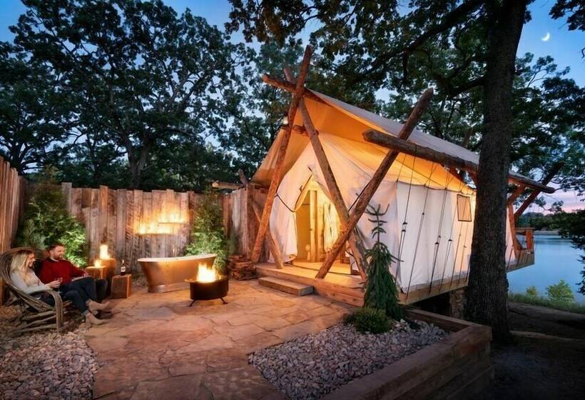 Deluxe Tent, Big Cedar Lodge