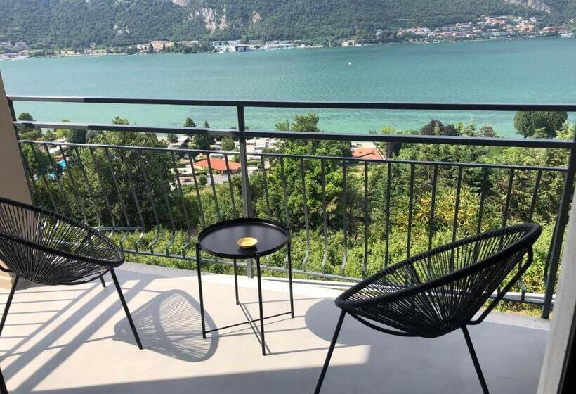 Номер Стандарт Вид на Озеро, Casitamia B&b