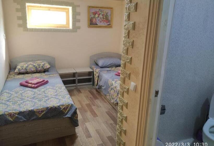 스탠다드 룸, Family Guest House   Friends J
