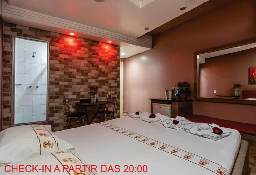 سوییت, Motel Porto Dos Casais