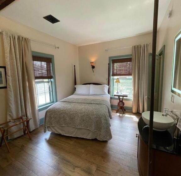 스탠다드 룸, Carriage House Bed & Breakfast