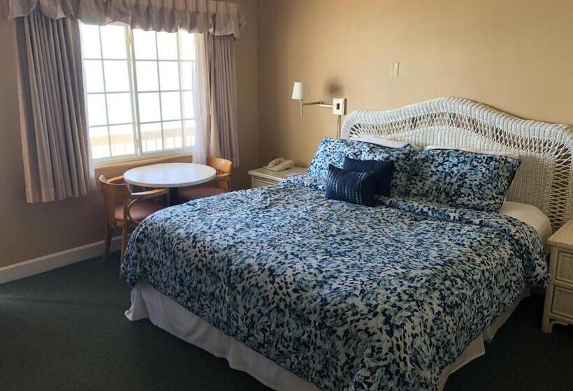 اتاق استاندارد, Cliff House Inn