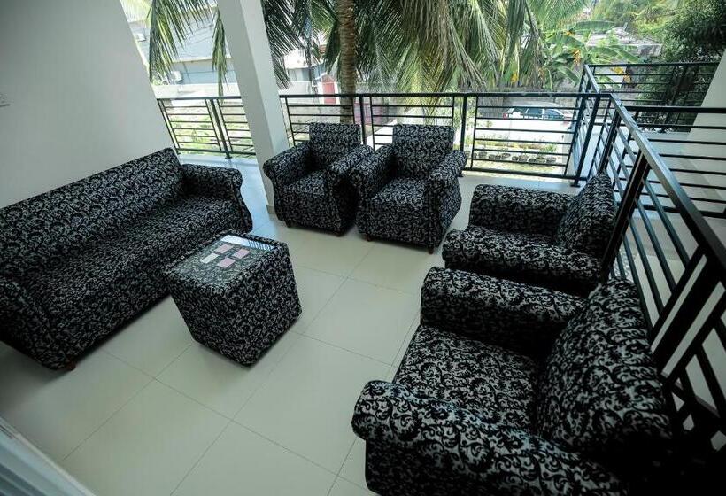 اتاق لوکس سه تخته, Roabaa Guesthouse