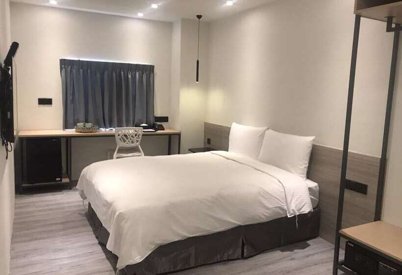 اتاق استاندارد, Green Hotel   Chiayi