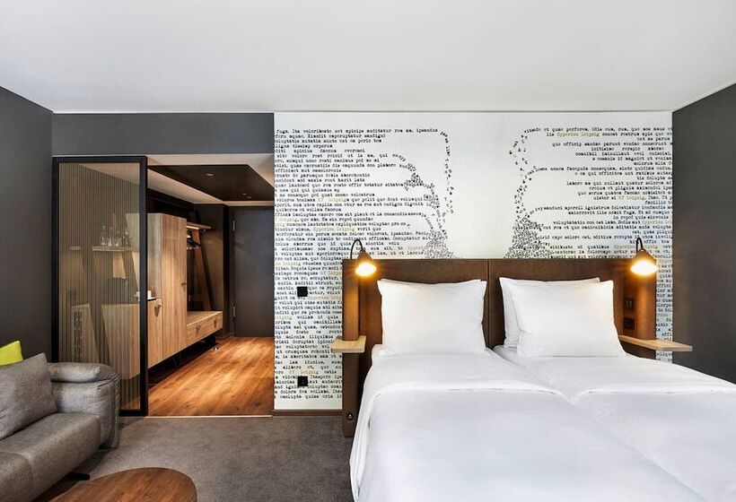 Полулюкс, Hyperion Hotel Leipzig