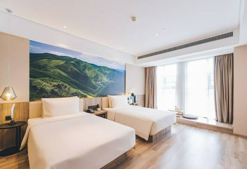 Номер Superior, Atour Hotel Nanning Nanhu Subway Station