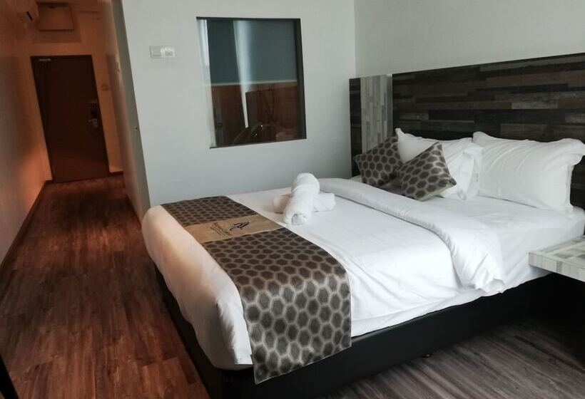 اتاق لوکس سه تخته, Rest And Comfort Boutique