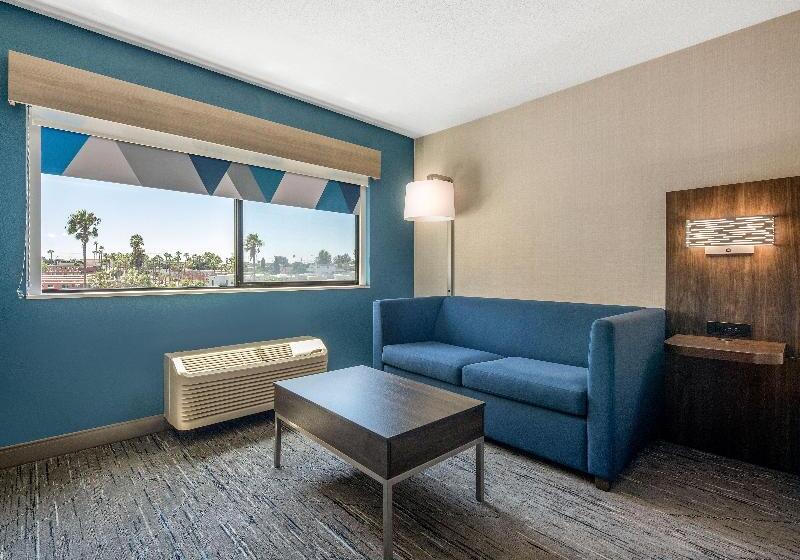 Стандартный Номер Кровать Кинг, Holiday Inn Express San Diego South   National City, An Ihg