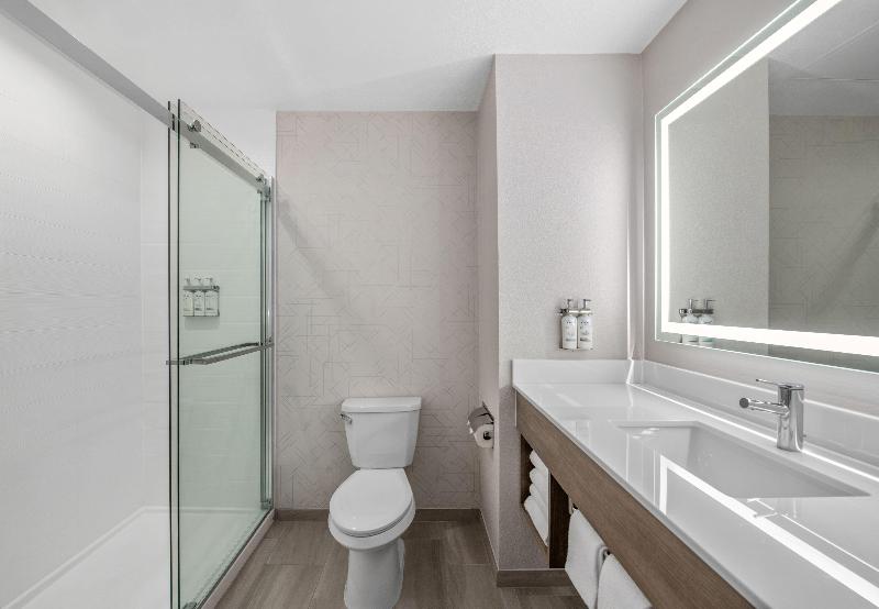 Стандартный Номер Кровать Кинг, Holiday Inn Express San Diego South   National City, An Ihg