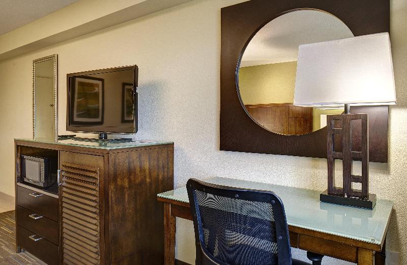 Номер Executive Кровать Кинг, Holiday Inn Express San Diego South   National City, An Ihg