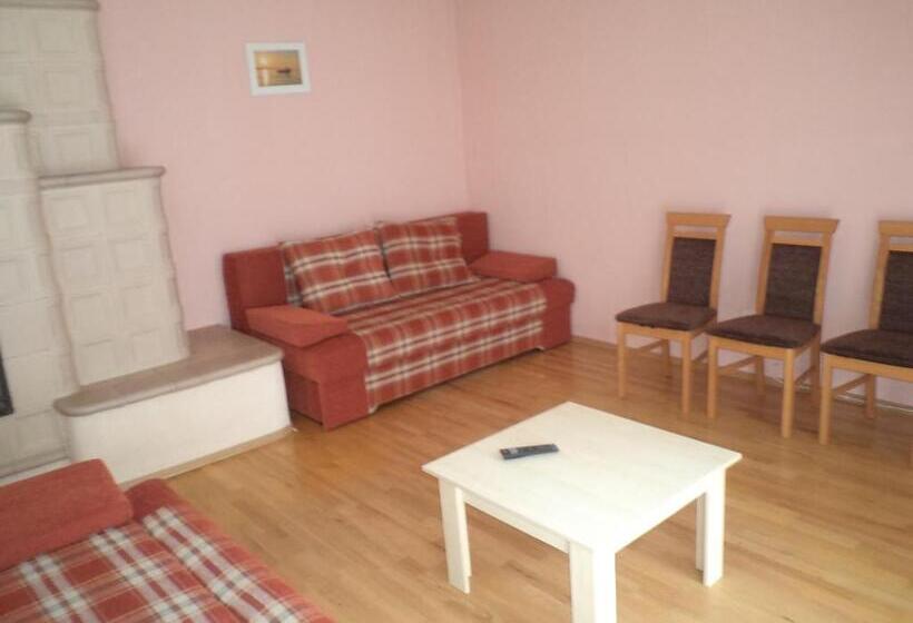 Апартаменты 1 Спальня Вид на Сад, Akvárium Apartmanházak