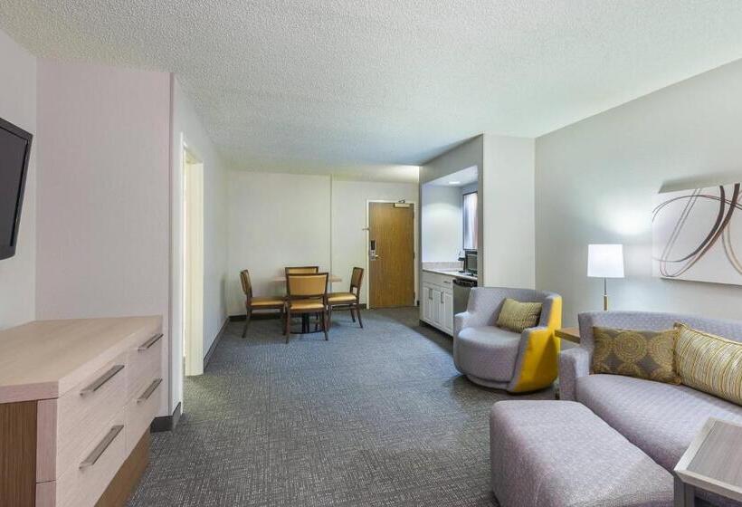 Elnöki Lakosztály, Courtyard By Marriott Wilmington/wrightsville Beach