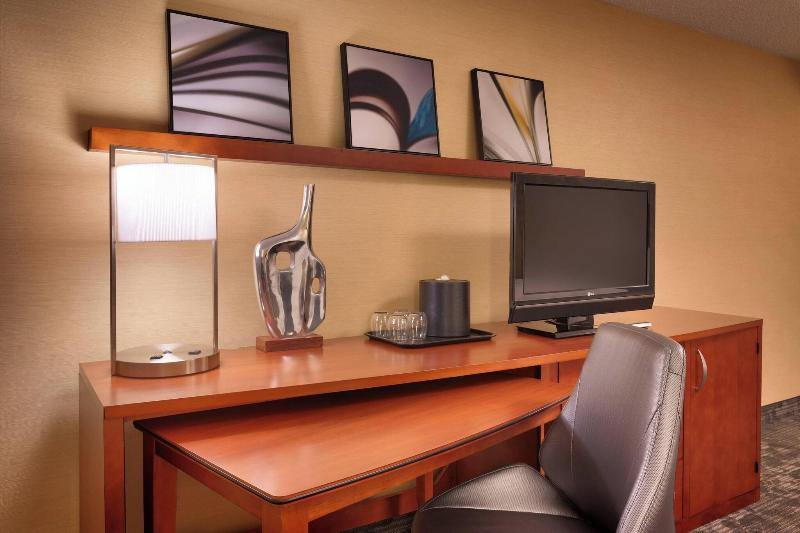 스탠다드 룸 킹사이즈 침대, Courtyard By Marriott Salt Lake City Sandy