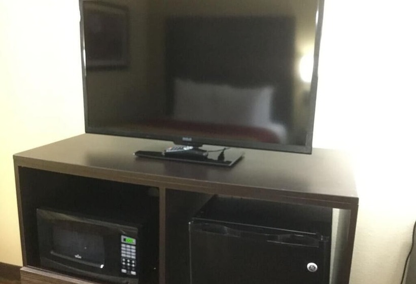 Номер Стандарт 2 Двуспальные Кровати, Days Inn & Suites By Wyndham Columbia Airport