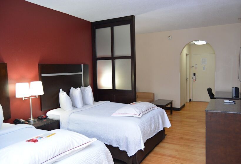 סוויטה, Red Roof Inn Plus+ & Suites Chattanooga   Downtown