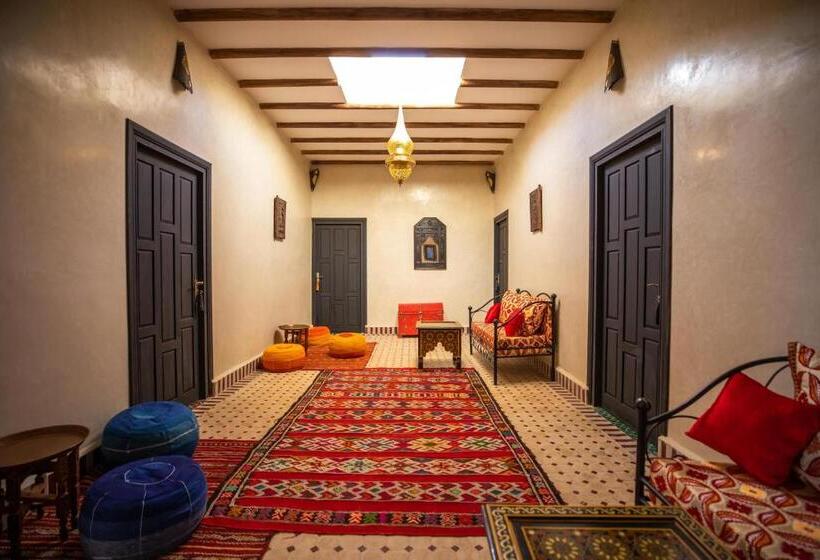 Номер Deluxe, Riad Les Jardins De Merzouga