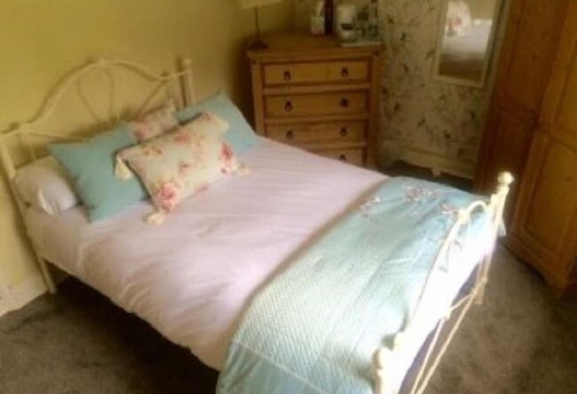 Quarto Estandar Individual, Sidney House Farm