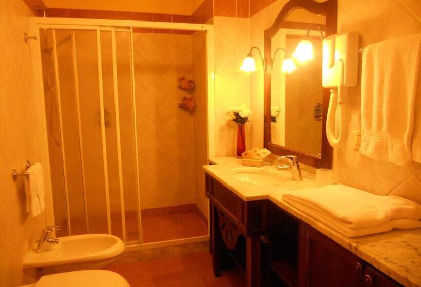 Apartamento 1 Dormitório com Sacada, Residence Villa Avisio