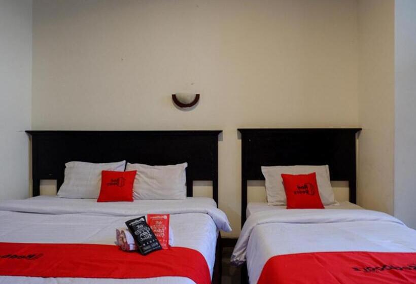 Семейный Номер, Reddoorz Near Tugu Yogyakarta