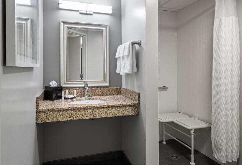 스탠다드 룸, Courtyard La Crosse Downtown/mississippi Riverfront
