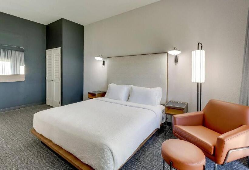 Номер Deluxe Адаптированный для Инвалидов, Courtyard Lexington South/hamburg Place