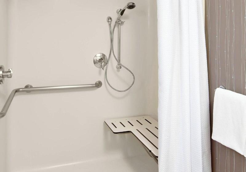 Стандартный Номер Кровать Кинг, Courtyard By Marriott State College