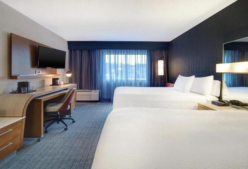 Номер Стандарт, Courtyard By Marriott State College