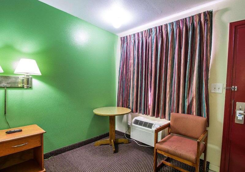 Номер Стандарт Адаптированный для Инвалидов, Rodeway Inn Fort Pierce I95
