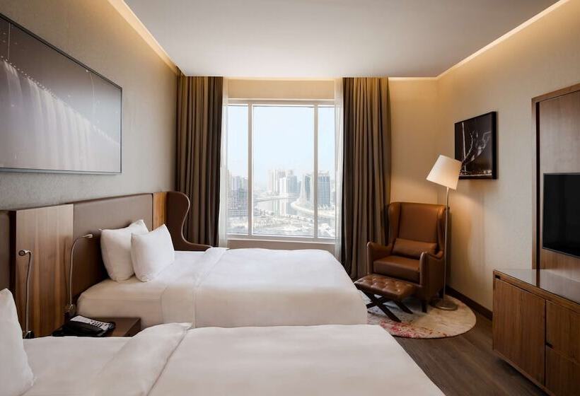 标准间, Radisson Blu Hotel, Dubai Canal View