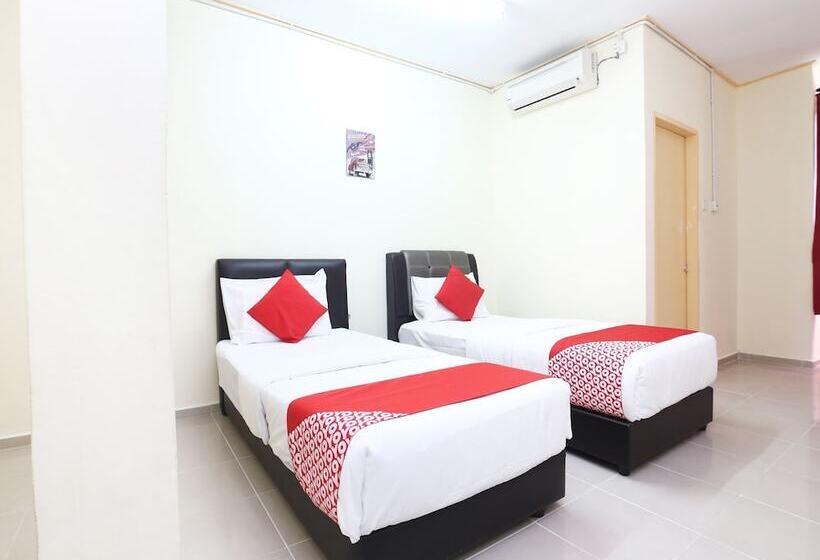 Quarto Deluxe, O Pelangi Marang