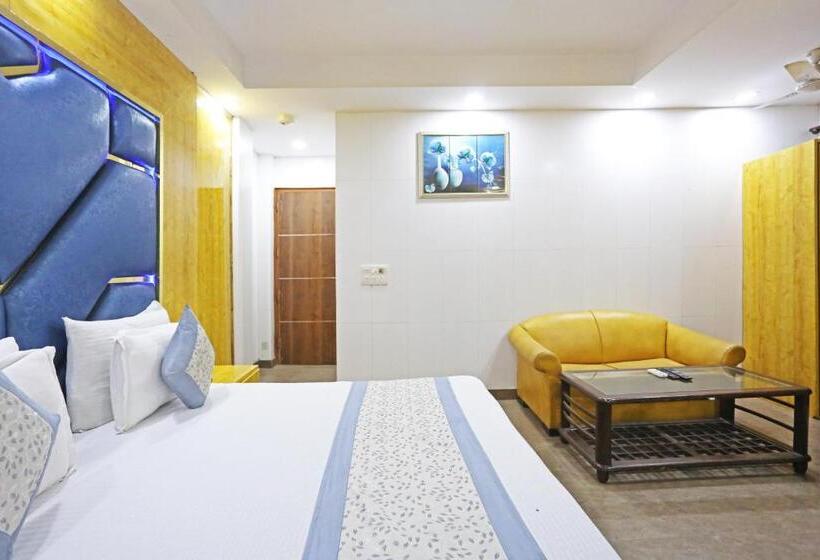 家庭套房, Preet Palace  5 Mints Walk From Nizamuddin Railway Station