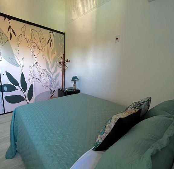 4인용 수피리어 룸, Pousada Orquídeas Do Guarujá