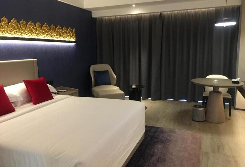 Номер Deluxe Кровать Кинг, Tian Yi International Hotel 天艺国际酒店