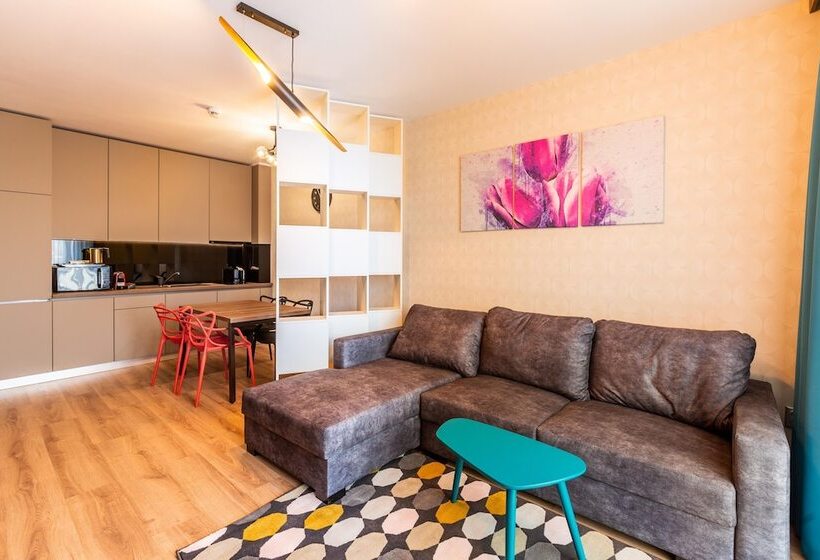 침실 1개 아파트, Bach Apartments