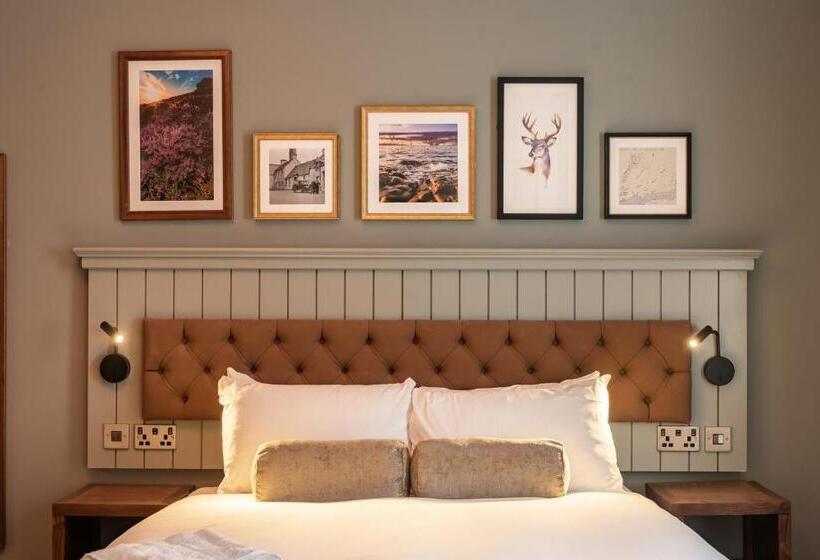 اتاق استاندارد, The Hawes Inn By Innkeeper S Collection