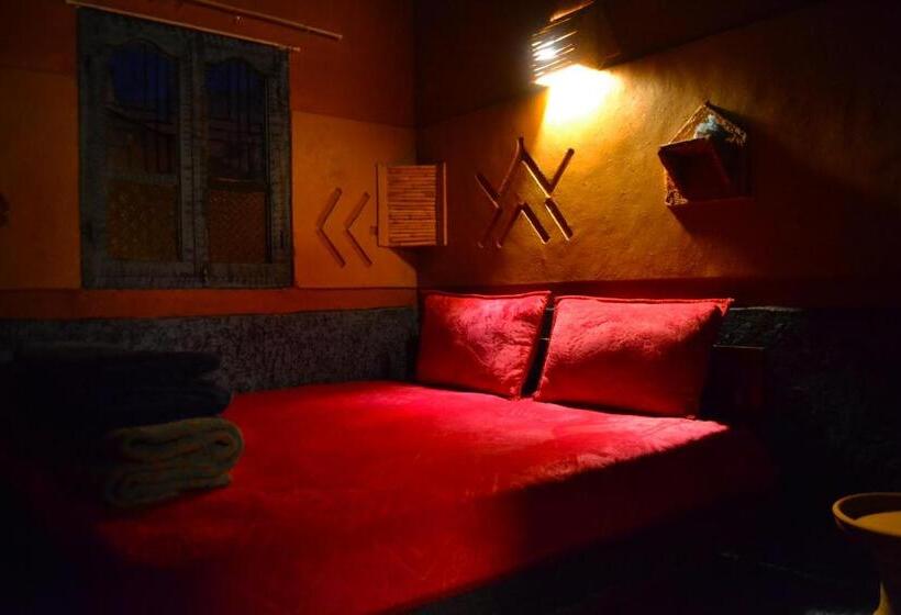 חדר סטנדרט, Kasbah Amgoune