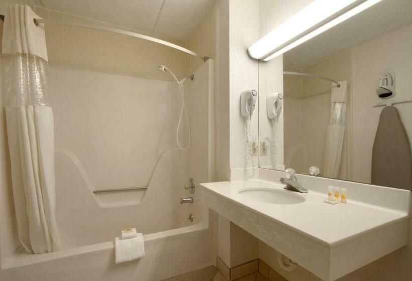 Стандартный Номер Кровать Кинг, Days Inn By Wyndham Seneca Clemson