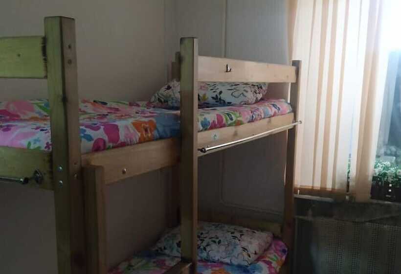 מיטה בחדר משותף, Hostel Mariinka